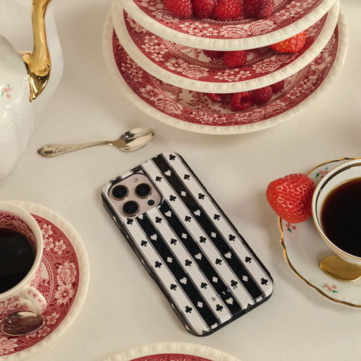 Queen's Court - iPhone 15 Case 29