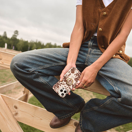 Rodeo - iPhone 15 Pro Case 25