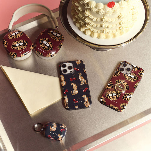 Cougar - iPhone 11 Pro Max Case 25