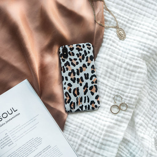 Baby Leo - Leopard iPhone 15 Pro Case 24